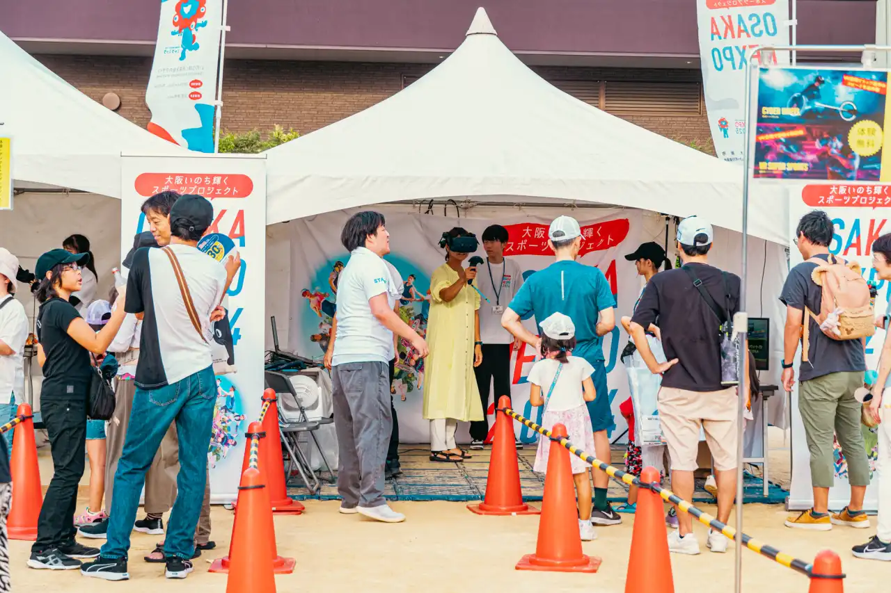 2025年零售门店形象设计新趋势:动线规划与橱窗陈列的协同策略