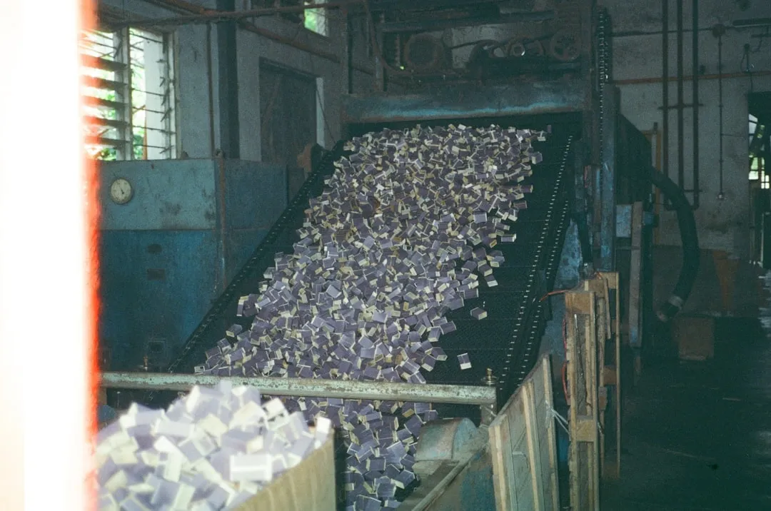 零售品牌陈列手册编制的技术要点与质量管控解析
